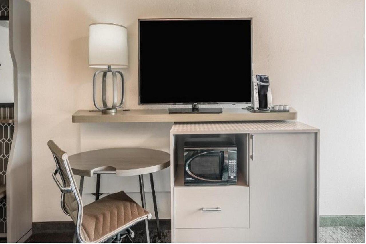 Holiday Inn Roanoke Airport - Conference Ctr By Ihg Extérieur photo